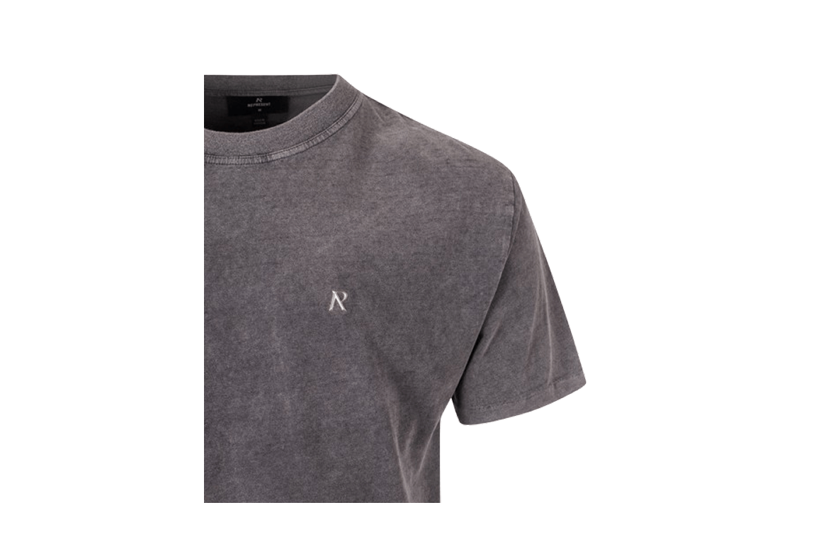 Metal Initial R T-Shirt