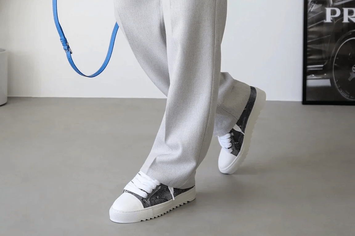 NUMERIŚ ATELIER - THRASHED DENIM